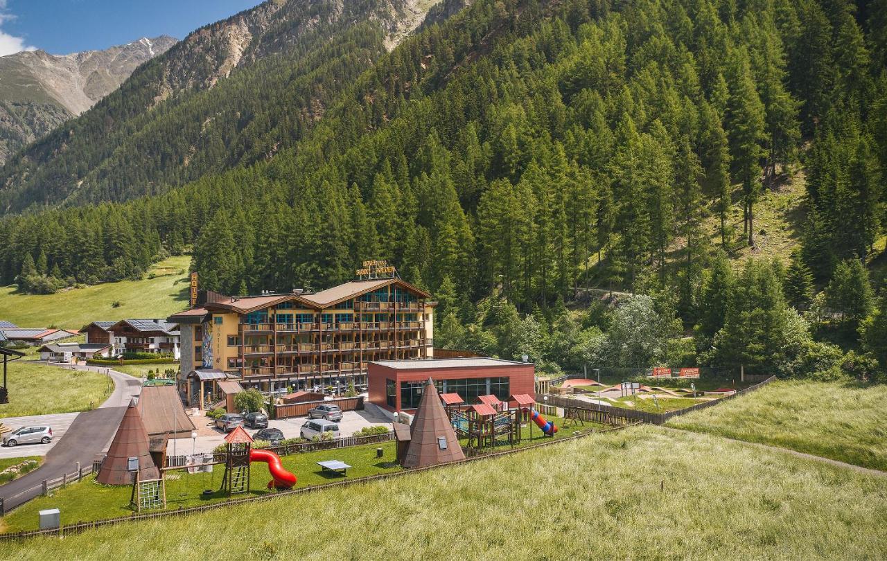 Hotel Sunny Soelden Екстер'єр фото