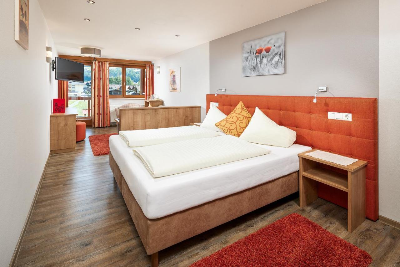 Hotel Sunny Soelden Екстер'єр фото