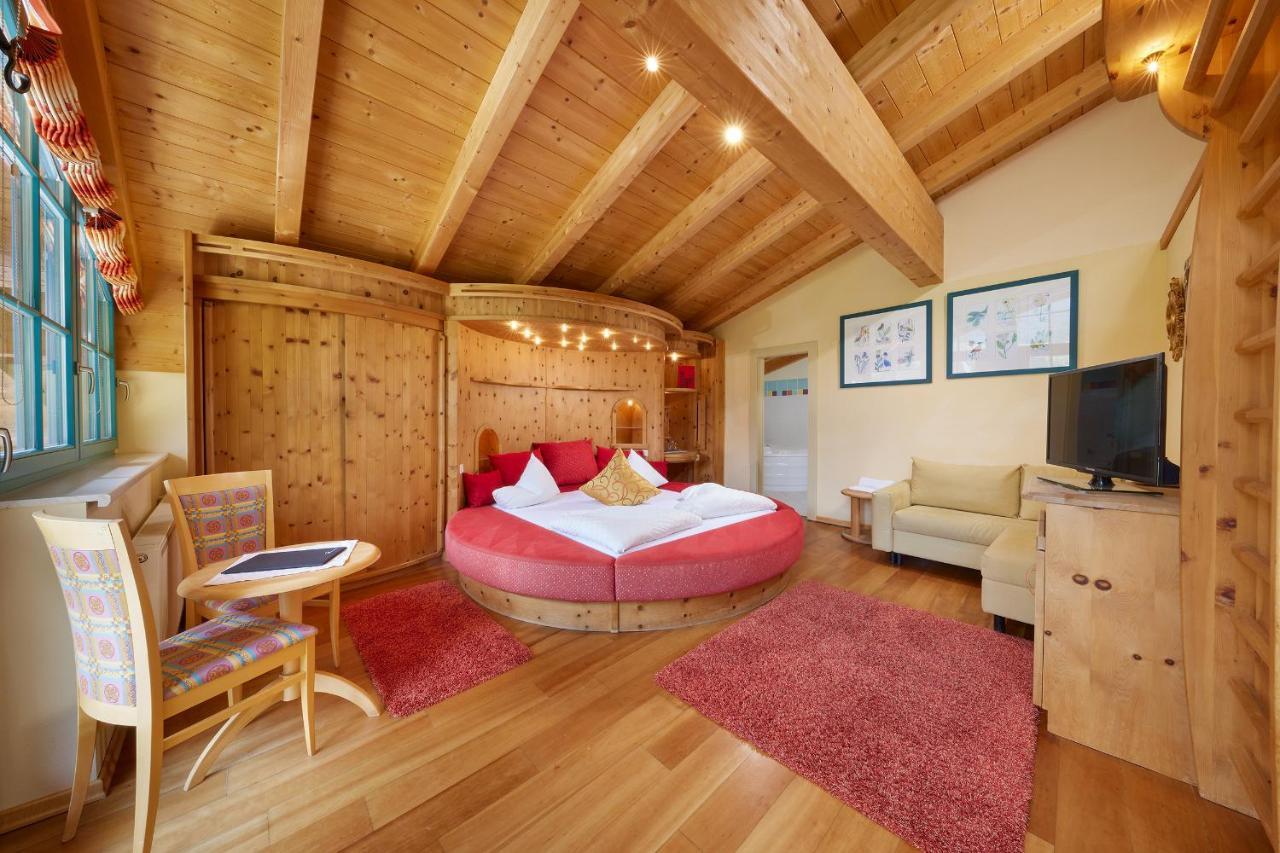 Hotel Sunny Soelden Екстер'єр фото
