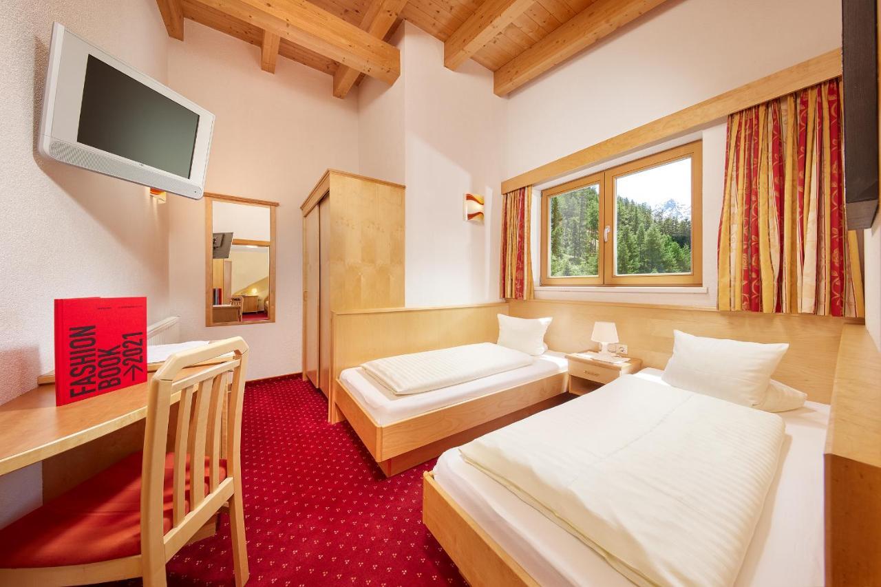 Hotel Sunny Soelden Екстер'єр фото